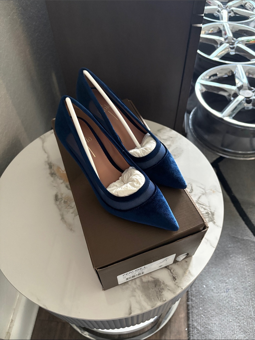 Paolo Velvet Pointed-Toe Pumps in Navy Size 5.5 M